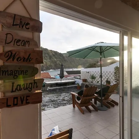 Ilheus House * Mosteiros (Azores)