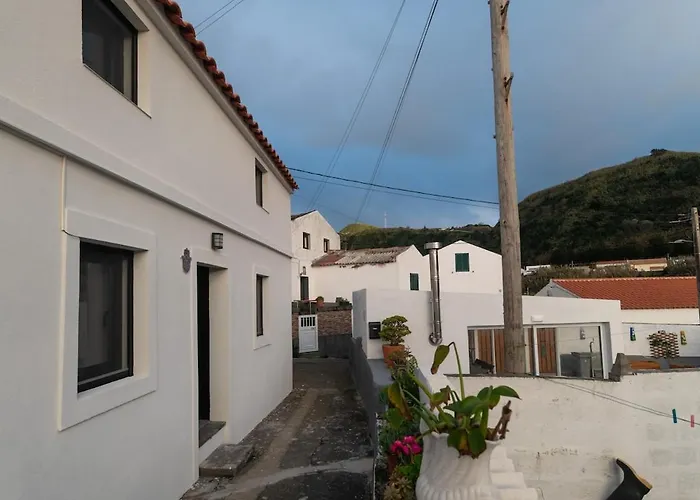 Ilheus House Tatil Evi Mosteiros (Azores)